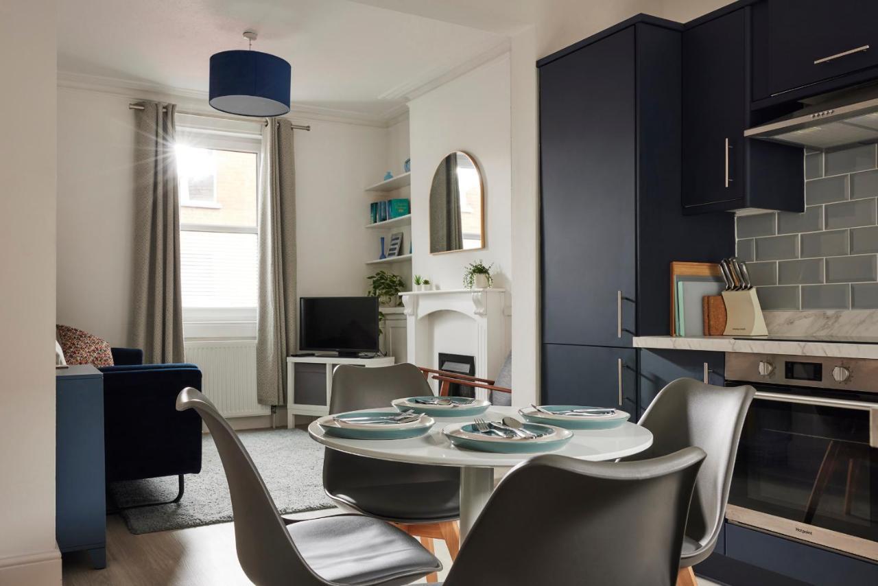 13 Oxford Street Βίλα Έξετερ Εξωτερικό φωτογραφία